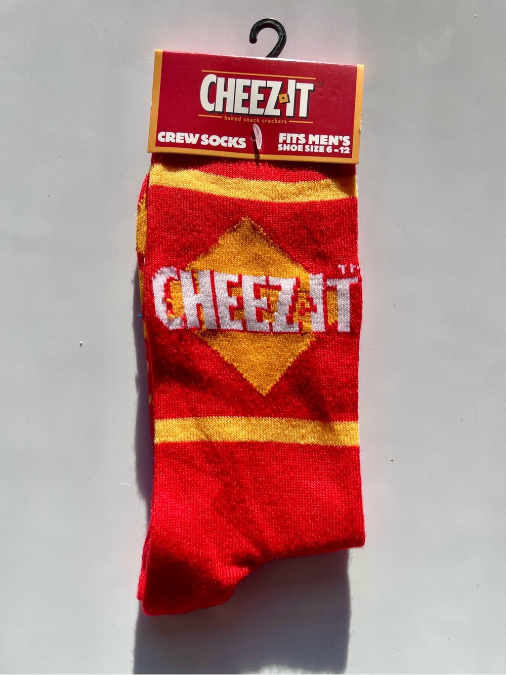 Cheez-It Crew Socks - Red - Funny Unisex Novelty Food Socks - M
6-12 / W 8-14